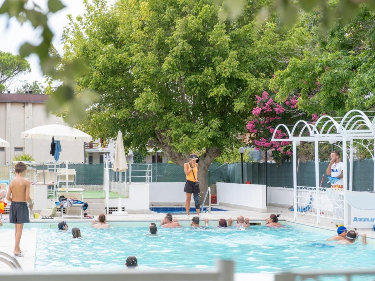 Hotel Marina Beach - Azzurro Club Ραβένα Εξωτερικό φωτογραφία
