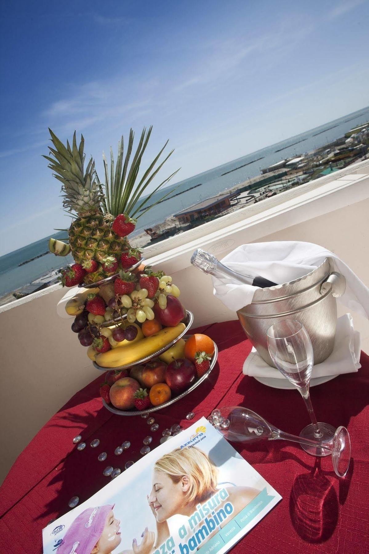 Hotel Marina Beach - Azzurro Club Ραβένα Εξωτερικό φωτογραφία