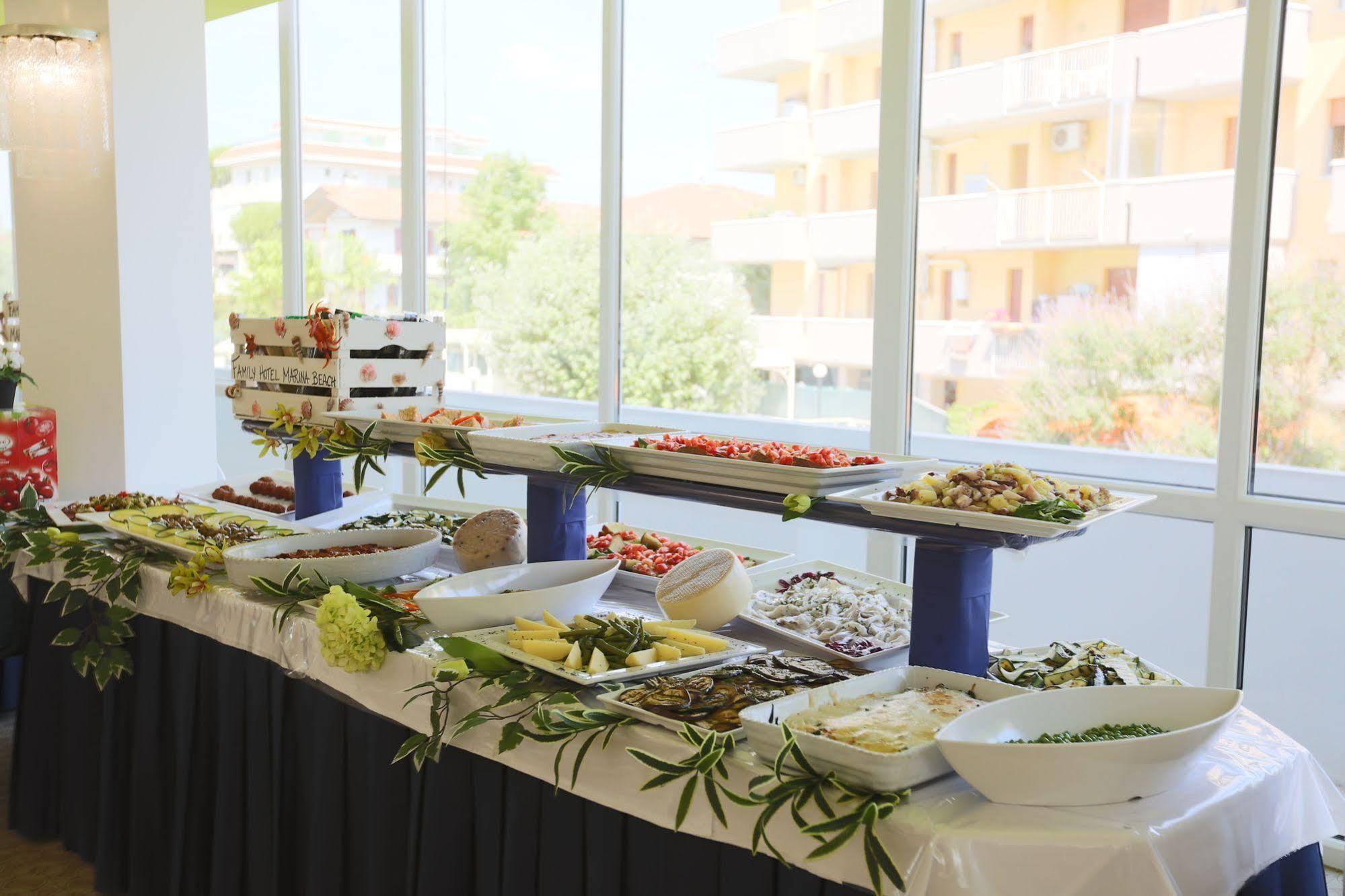 Hotel Marina Beach - Azzurro Club Ραβένα Εξωτερικό φωτογραφία